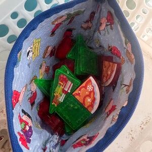 Mini to-go travel size Christmas theme magnatiles